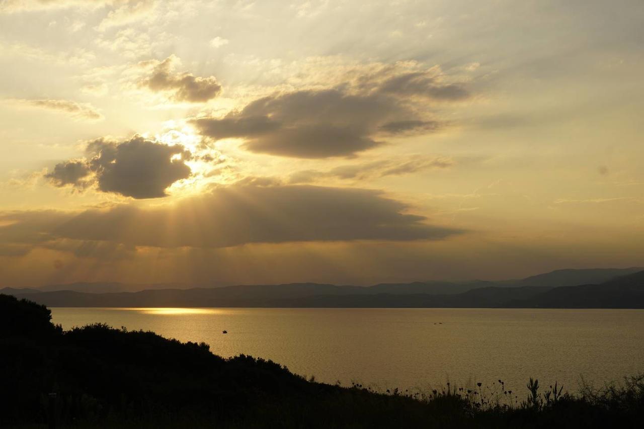 Marvelous Sea View Eco Apt Amulianí Kültér fotó
